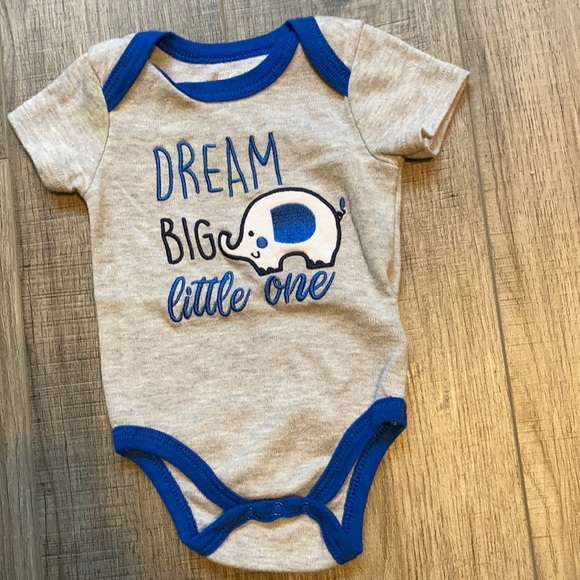 💎FREE💎 baby boy body suit elephants 🐘 - Picture 3 of 3